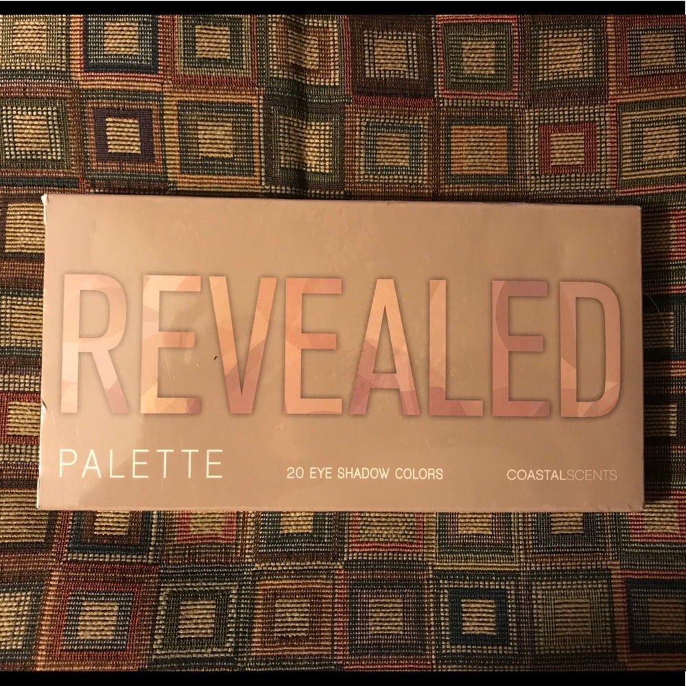 Revealed Eye Shadow Makeup